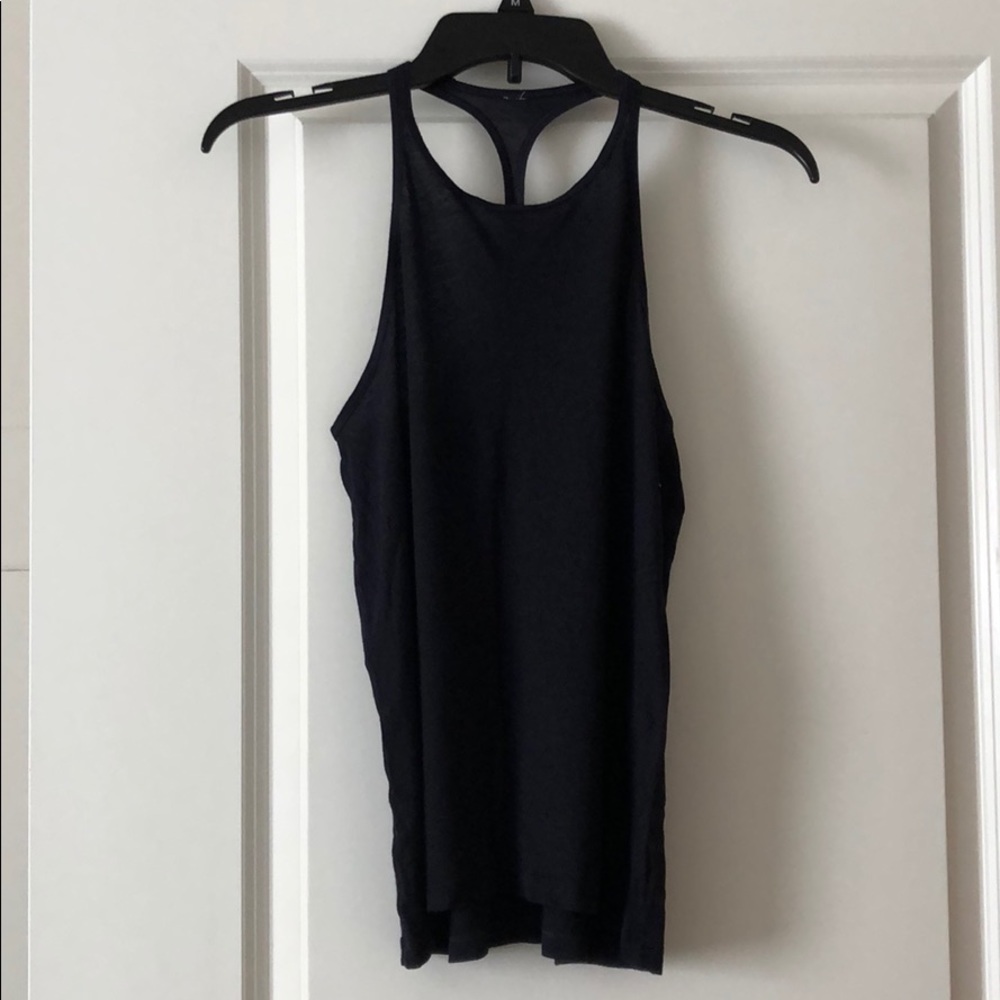 Lululemon high neck tank
